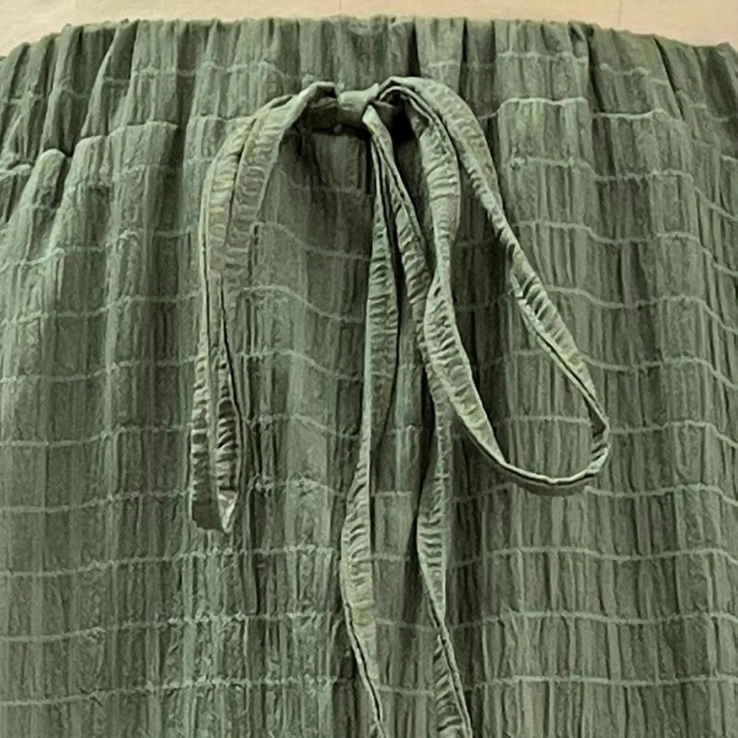 Women Flowy Maxi Skirt Boho Elastic Waist Pleated A-Line Long Skirts Ruffle Summer Beach Skirt with Drawstring