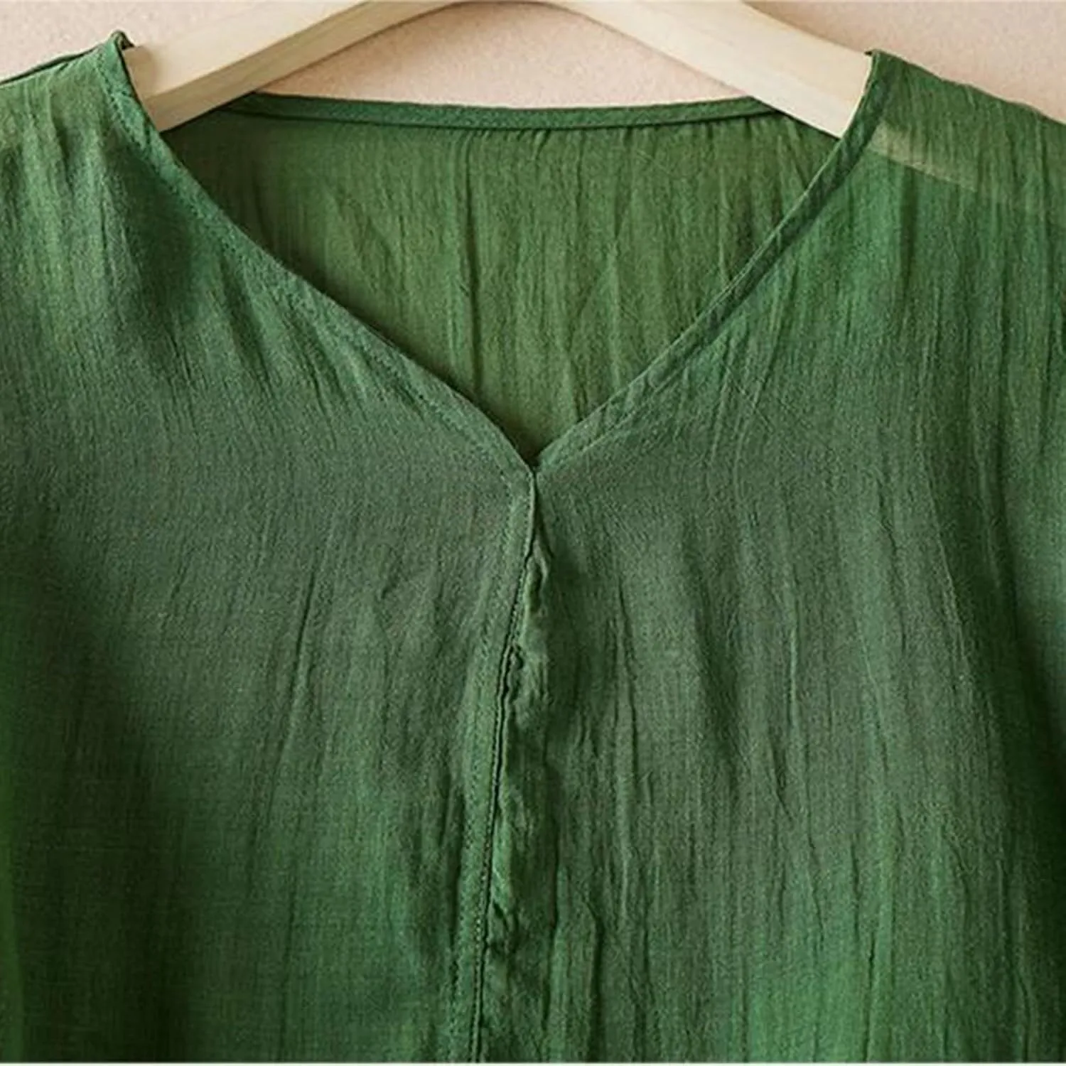 Womens Casual V Neck Babydoll Blouse Vintage Loose Cotton Linen 3/4 Sleeve Flowy Ruffle Shirts Summer Lightweight Tops