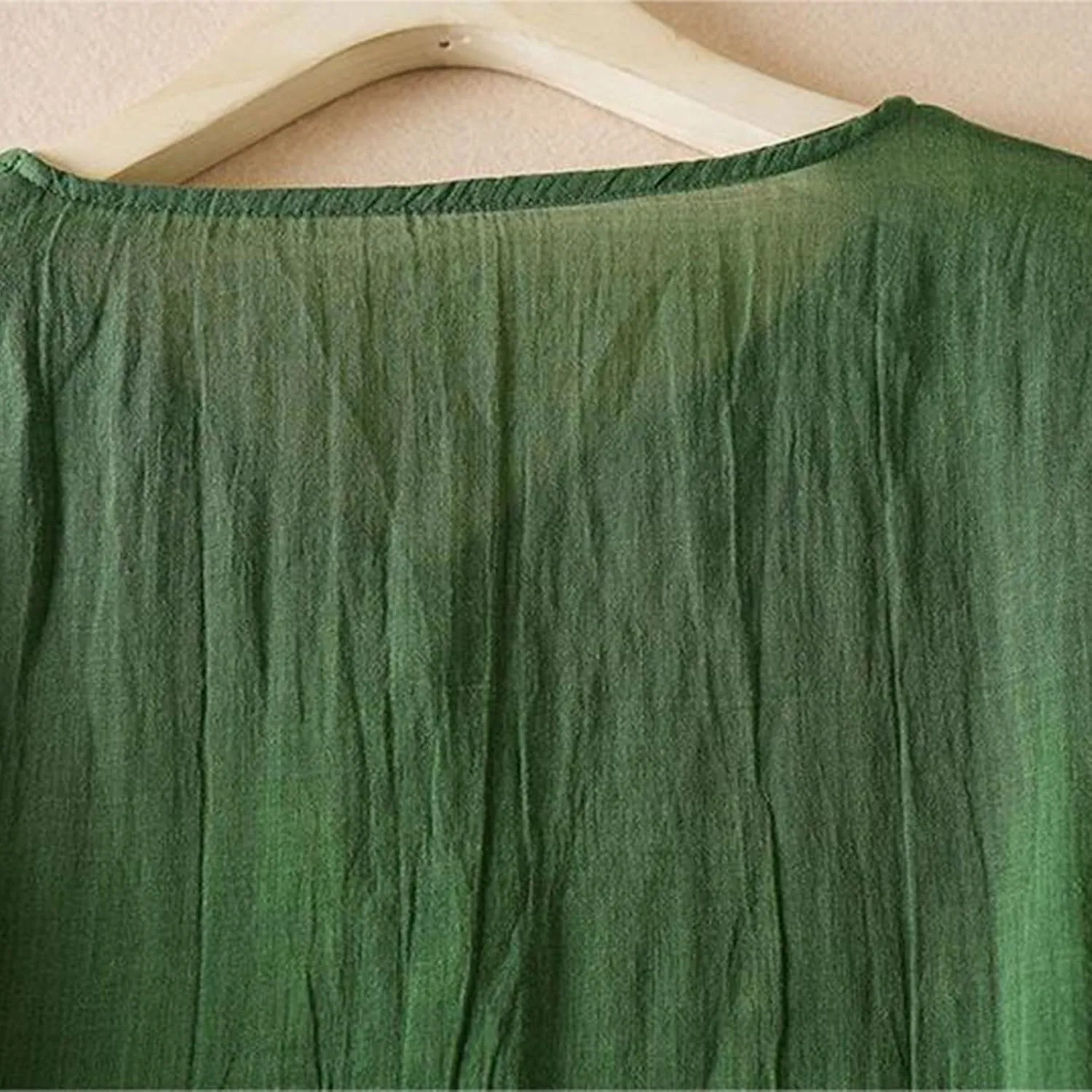 Womens Casual V Neck Babydoll Blouse Vintage Loose Cotton Linen 3/4 Sleeve Flowy Ruffle Shirts Summer Lightweight Tops