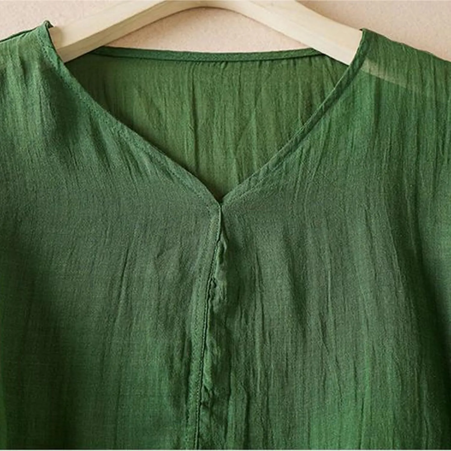 Womens Casual V Neck Babydoll Blouse Vintage Loose Cotton Linen 3/4 Sleeve Flowy Ruffle Shirts Summer Lightweight Tops