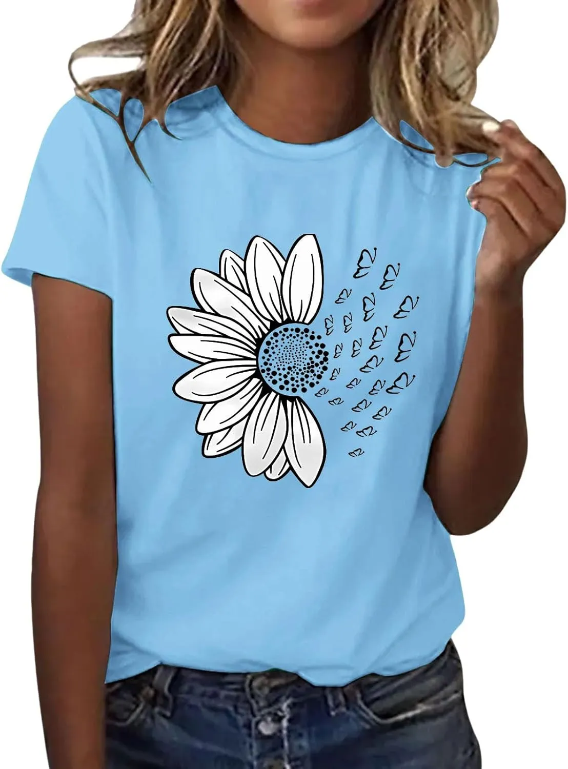 Womens Sunflower Butterfly Graphic T Shirts Plus Size Summer Short Sleeve Crewneck Tees Casual Loose Lightweight Top